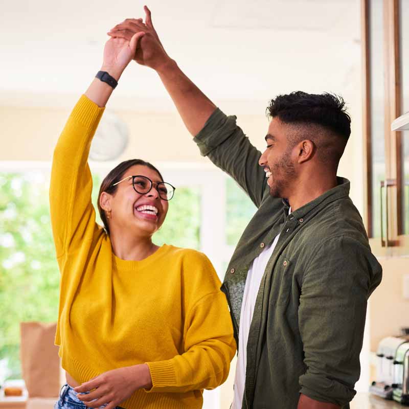 couple dancing